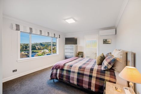 Photo of property in 6 Rushden Rise, Westmorland, Christchurch, 8025