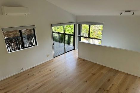 Photo of property in 1/10 Newstead Avenue, Browns Bay, Auckland, 0632