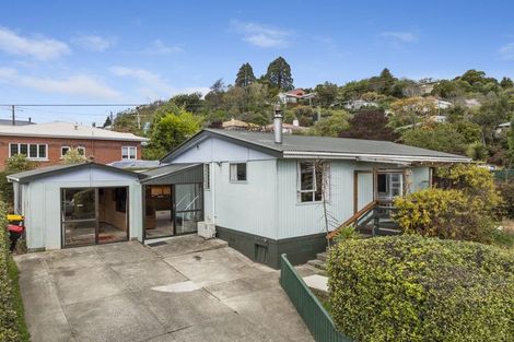 Photo of property in 2 Fraser Street, Roseneath, Port Chalmers, 9023