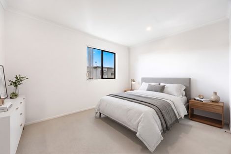 Photo of property in 32 Whenuapai Drive, Whenuapai, Auckland, 0618
