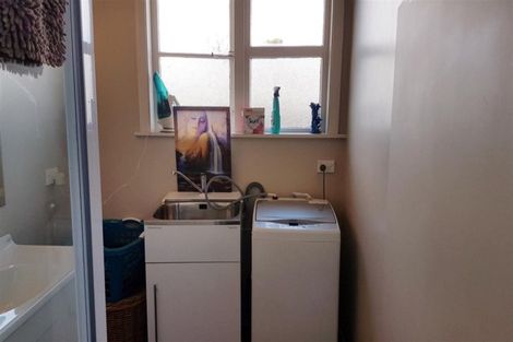 Photo of property in 21 Russell Street, Westport, 7825