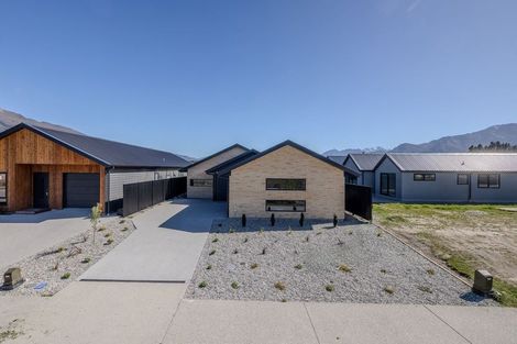 Photo of property in 36 Longview Drive, Lake Hawea, 9382