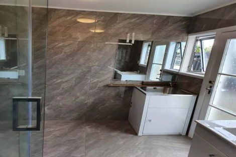 Photo of property in 2/87 Nikau Street, New Lynn, Auckland, 0600