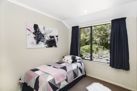 Photo of property in 14a Totara View Road, Wakefield, 7095