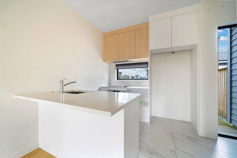 Photo of property in 11 Kaha Road, Takanini, 2110