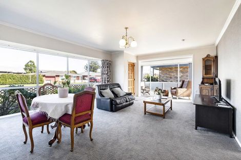 Photo of property in 1/39 Sackville Street, Fitzroy, New Plymouth, 4312