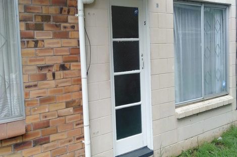 Photo of property in 25a Te Kawa Road, Greenlane, Auckland, 1061