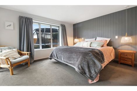 Photo of property in 8 Polish Settlers Place, Marshland, Christchurch, 8083