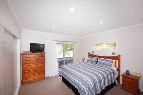 Photo of property in 20 The Fjord, Aotea, Porirua, 5024