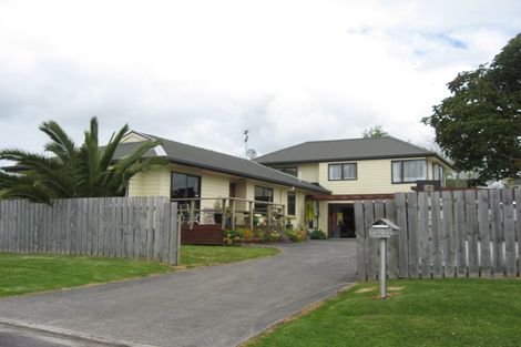 Photo of property in 6 Vintners Close, Huapai, Kumeu, 0810