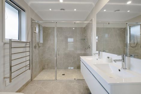 Photo of property in 21 Landing Drive, Pyes Pa, Tauranga, 3112