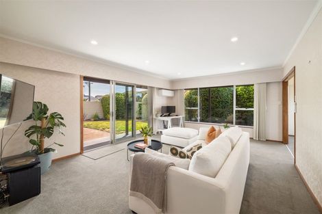 Photo of property in 325 Sawyers Arms Road, Bishopdale, Christchurch, 8053