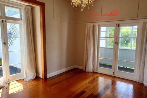 Photo of property in 25 Sherwood Road, Onerahi, Whangarei, 0110
