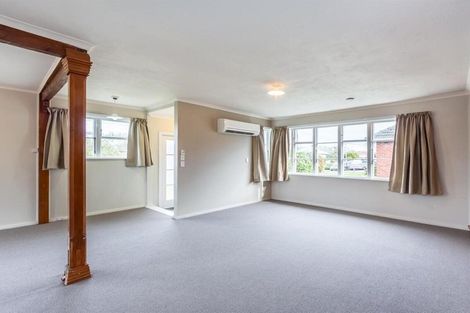 Photo of property in 17 Dunarnan Street, Avonside, Christchurch, 8061