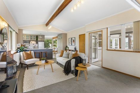 Photo of property in 29 Braemar Road, Castor Bay, Auckland, 0620