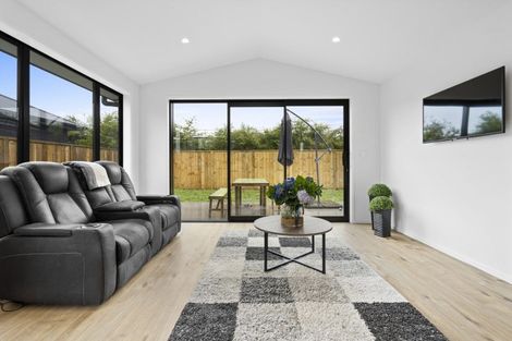 Photo of property in 13 Ruru Street, Cambridge, 3434