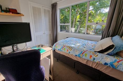 Photo of property in 24a Penning Road, Castor Bay, Auckland, 0620