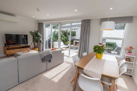 Photo of property in 69 Arcus Way, Hataitai, Wellington, 6021