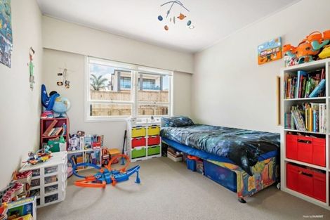 Photo of property in 19 Long Street, Torbay, Auckland, 0630