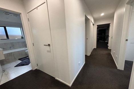 Photo of property in 5 Poutawa Lane, Clarks Beach, 2122