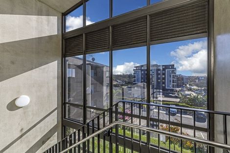 Photo of property in 207/165 Lake Road, Northcote, Auckland, 0627
