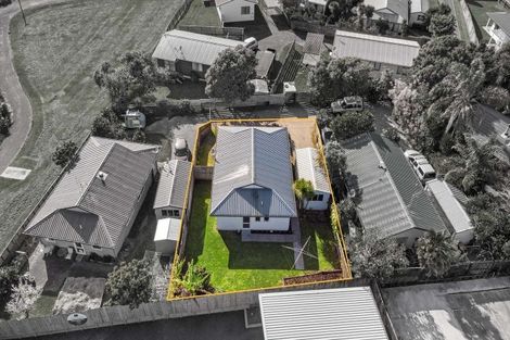 Photo of property in 17c Belray Place, Papamoa Beach, Papamoa, 3118
