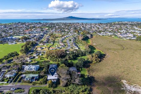 Photo of property in 20 Birkley Road, Bayswater, Auckland, 0622