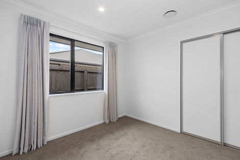 Photo of property in 21 Timara Crescent, Marshland, Christchurch, 8083