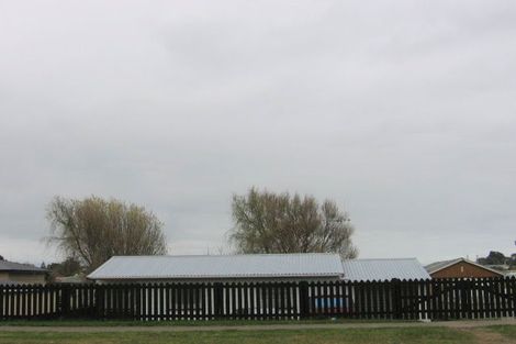 Photo of property in 36 Avenue Road, Foxton, 4814