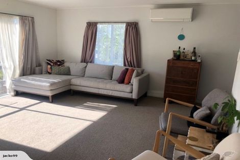 Photo of property in 100c Astley Avenue, New Lynn, Auckland, 0600