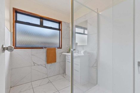 Photo of property in 38 Sherrybrooke Place, Sunnyvale, Auckland, 0612