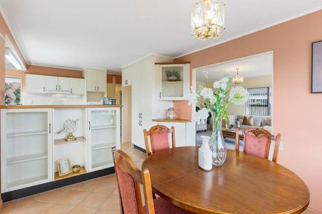 Photo of property in 31 Weiti Road, Orewa, 0931