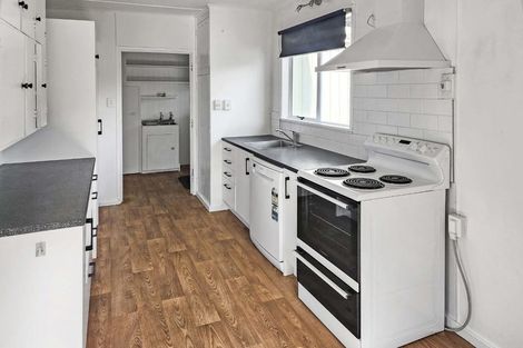 Photo of property in 15 Hunter Street, Taita, Lower Hutt, 5011