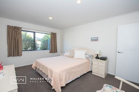 Photo of property in 12a Fraser Crescent, Elderslea, Upper Hutt, 5018
