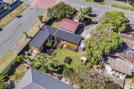 Photo of property in 290 Pine Avenue, South New Brighton, Christchurch, 8062