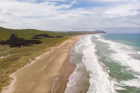 Photo of property in 30 Seaview Road, Herbertville, Dannevirke, 4970