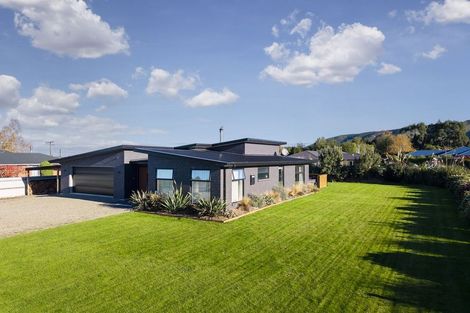 Photo of property in 27 Edinburgh Street, Waimate, 7924