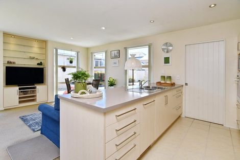 Photo of property in 1/38 Sawyers Arms Road, Northcote, Christchurch, 8052