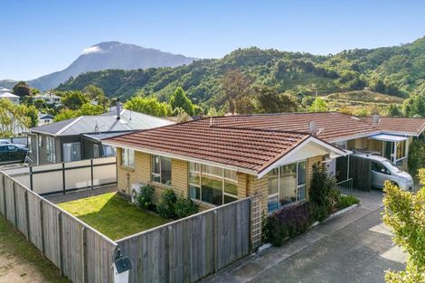 Photo of property in 131a Waikawa Road, Picton, 7220