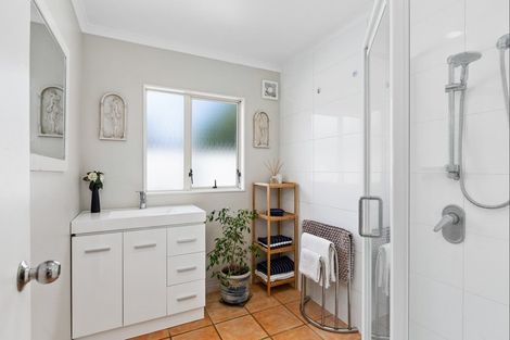 Photo of property in 222b Hibiscus Coast Highway, Orewa, 0931