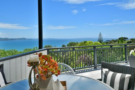 Photo of property in 44 Vipond Road, Stanmore Bay, Whangaparaoa, 0932