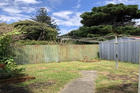 Photo of property in 659 Waitarere Beach Road, Waitarere Beach, Levin, 5510