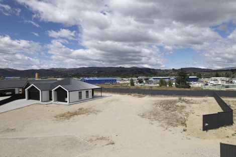 Photo of property in 9 Sequoia Close, Alexandra, 9320