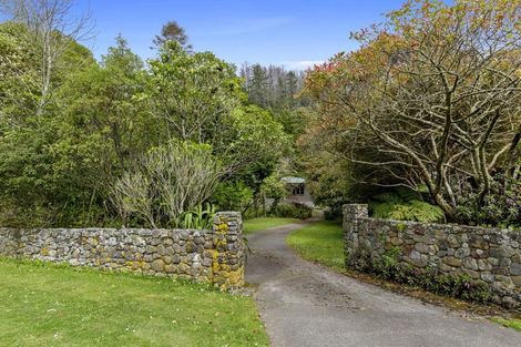 Photo of property in 496 Stokes Valley Road, Stokes Valley, Lower Hutt, 5019