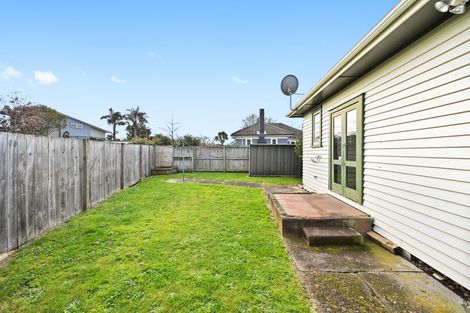 Photo of property in 25 Banbury Crescent, Fairfield, Hamilton, 3214