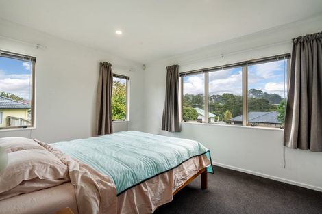 Photo of property in 27 Kinleith Way, Albany, Auckland, 0632