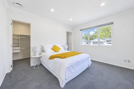 Photo of property in 3 Konoba Avenue, Kumeu, 0810