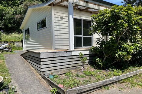 Photo of property in 48 Ruahine Street, Paraparaumu, 5032