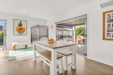 Photo of property in 25a Dickson Road, Papamoa Beach, Papamoa, 3118