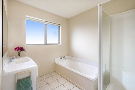 Photo of property in 37 Baltimore Green, Shirley, Christchurch, 8061